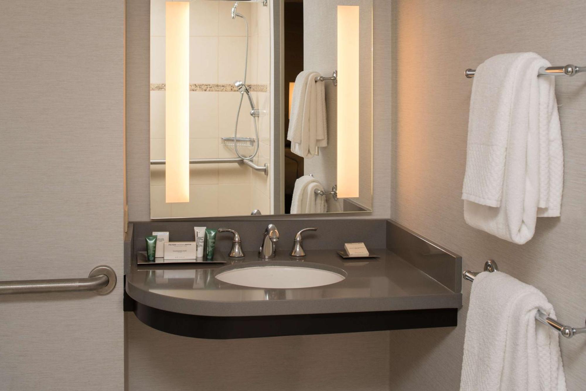 Hilton Downtown Hotel Portland