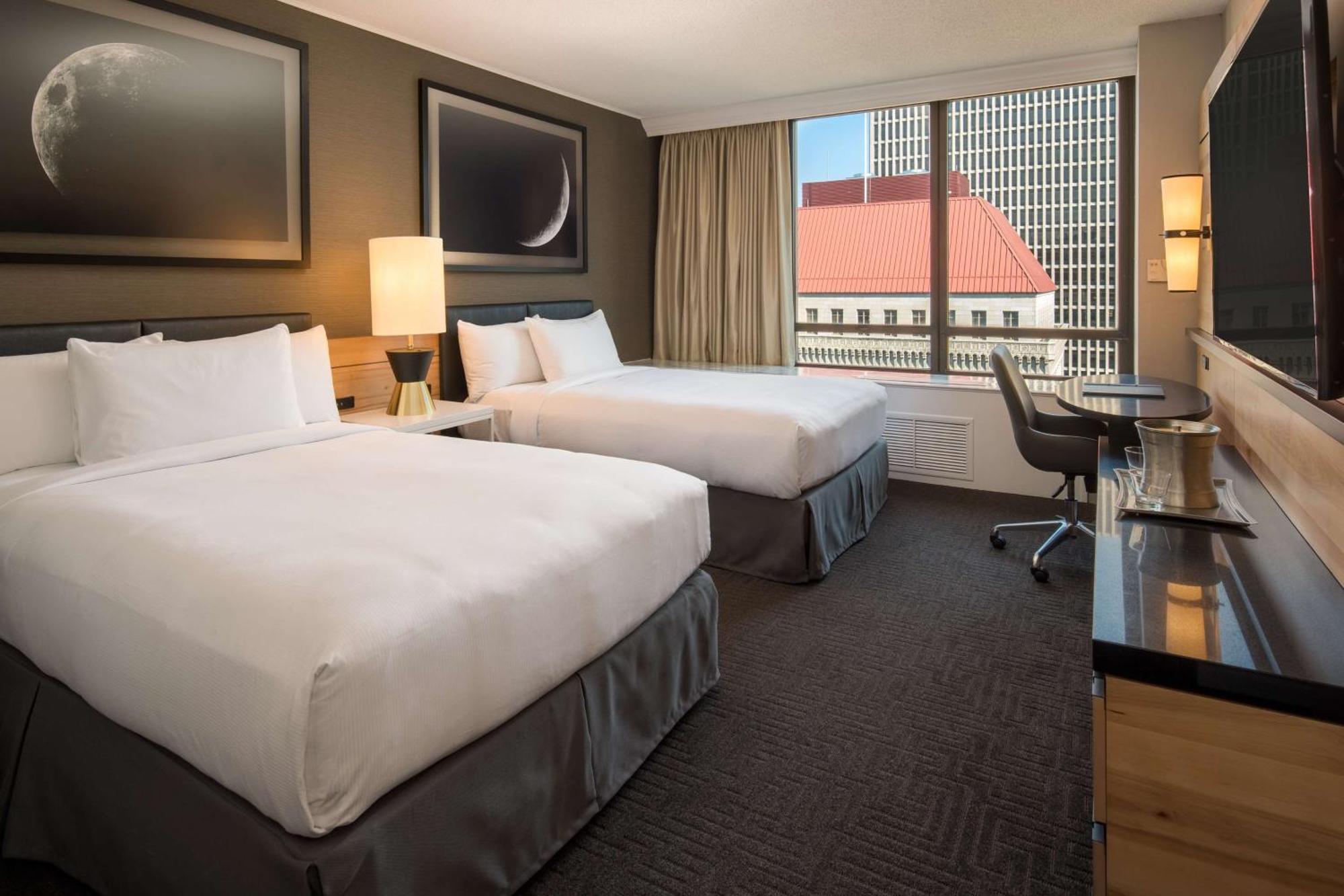 Hilton Downtown 4*